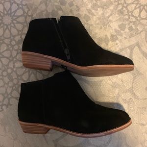 New Black Suede Gianni Binni booties 7.5